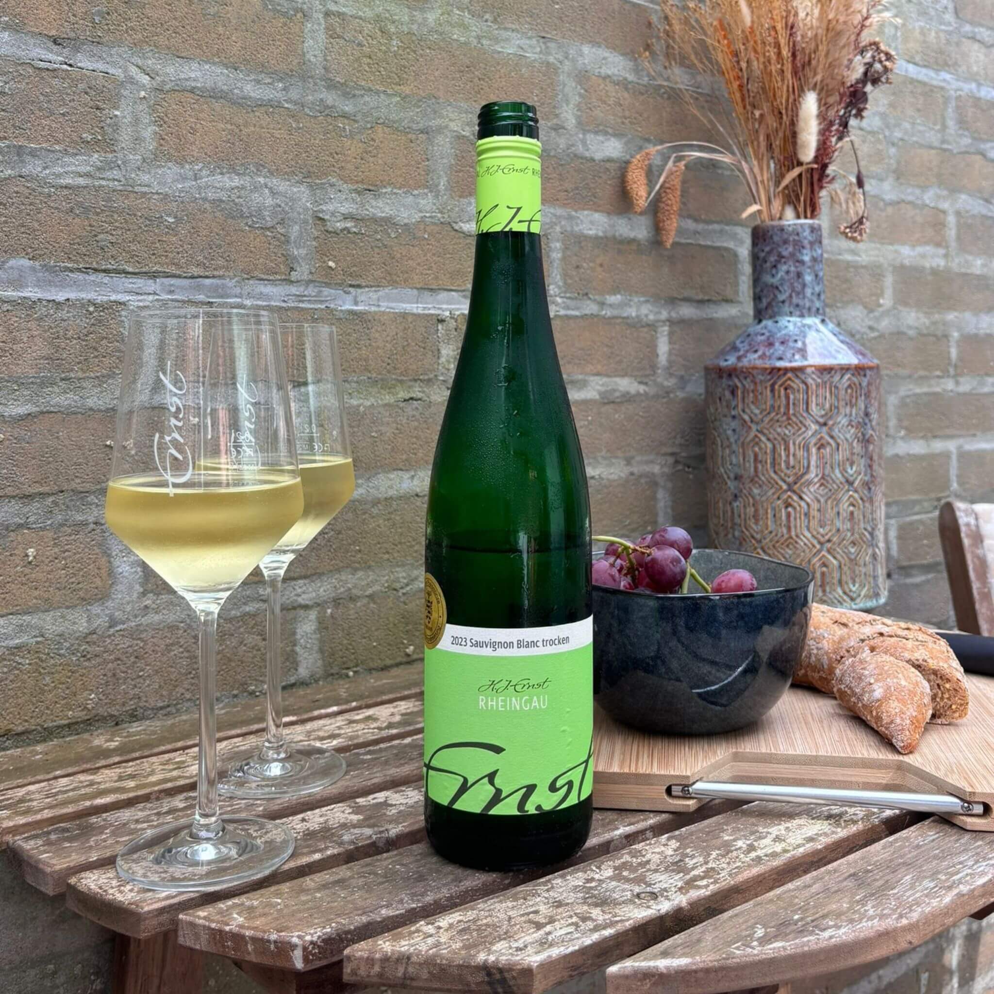 Sauvignon Blanc trocken im Glas - Weingut Ernst